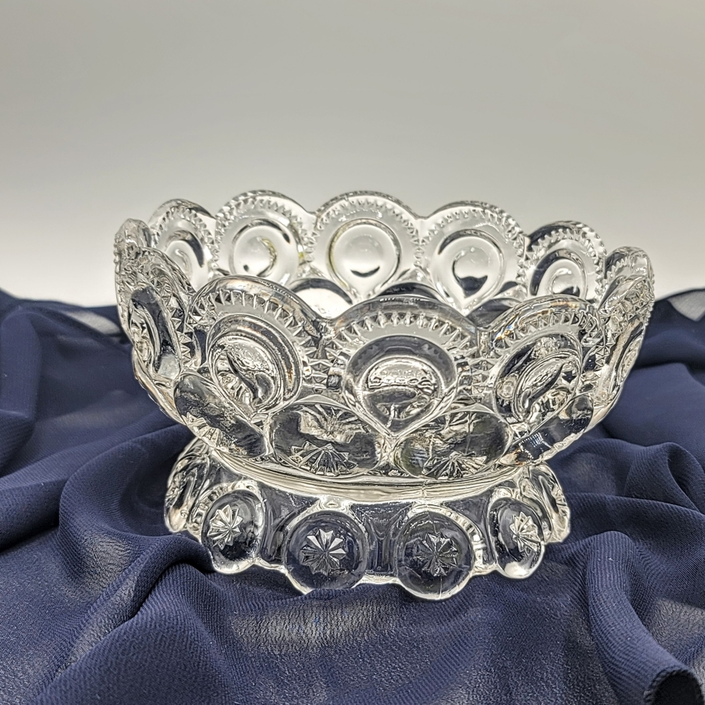 Smith Glass Moon & Stars Clear Footed Nappy Glass Serving Bowl Candy Dish Vtg - Picture 8 of 8